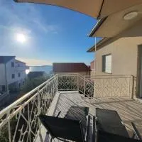 Red Hill apartment، فندق في زابوريتش