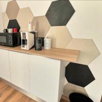 Easy Room，位于卡塔尼亚卡塔尼亚方塔纳罗萨机场 - CTA附近的酒店