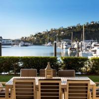 Pavillions 17 Waterfront with Private Pool and Buggy, hotel berdekatan Lapangan Terbang Hamilton Island - HTI, Hamilton Island