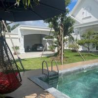 Villa for rent in Tra Vinh City, hotell i Xóm Vàng