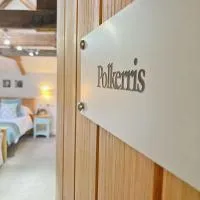 The Britannia Inn and Restaurant، فندق في بار