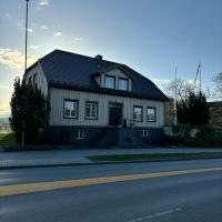 Ladegaarden, hotel a prop de Aeroport de Stokmarknes de Skagen - SKE, a Skien