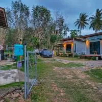 Eco Ventures Homestay (โฮมสเตย์ลุงบอส), מלון בצ'ומפון