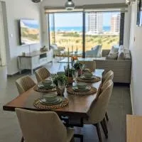 Ghaziveran에 위치한 호텔 Luxury Sea View Apartment in Aphrodite Park Residence
