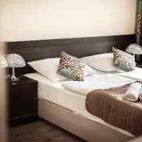 Hotel Willa Adriana, ξενοδοχείο σε Πλοκ