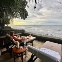 Villa Selina, hotel din Tejakula