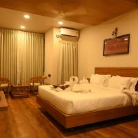 Varaha Residency Lodging and Banquet, מלון ליד Hubli Airport - HBX, הובלי