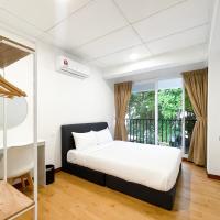 Lili Stay by the beach, hotell i George Town