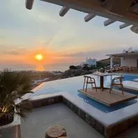 Nomia Sunset Suites Mykonos, Hotel in Tagou
