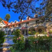 Hotel Alpin Llogara، فندق في Llogara