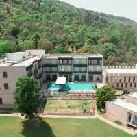 Baantalai Resort- Baba Balak Nath Shahtalai، فندق في Changar Talai