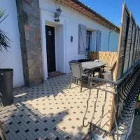 Bel Appartement, hotel i Vinassan