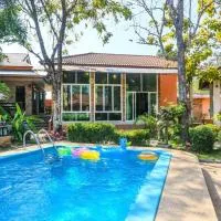 Phalaburi resort by dreamhouse, ξενοδοχείο σε Ban Phala