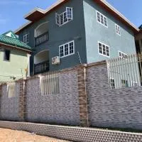 Floranth Apartment, hotel em Winneba