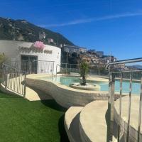 Luxury Apartment with Swimming pools, Spa and stunning views, Hotel in der Nähe vom Flughafen Gibraltar - GIB, Gibraltar