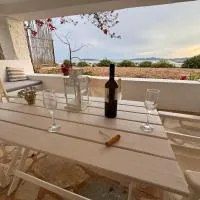 Stone Cottage with amazing view – hotel w mieście Angairiá