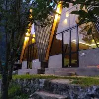 La Familia Kasol, hotel en Kasol