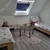 Monteurwohnung Weigl, hótel í Großmehring