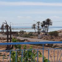 Villa Yahia Djerba, hotell i Bou Menjel