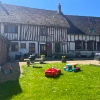 Maison en Colombage, hotel Tilly városában