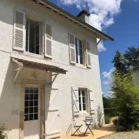 Le Petit Bourdieu - Chevreuil, hotelli kohteessa Jurançon