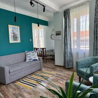 Glarus Apartment with Infinity Sea View, hotel ve Varně