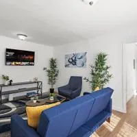 Comfy Cozy retreat - NYC & NWK w free parking, viešbutis mieste Bejonas