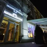 Schiller, hotel u gradu Dnjiprodzeržinsk
