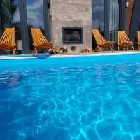 Viesnīca Orange Villa with private pool pilsētā Ilidža