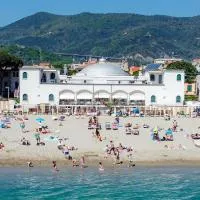 Hotel Premuda, hotel Spotornóban