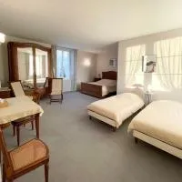 Ferme fortifiée d Enguenard: Formigny şehrinde bir otel