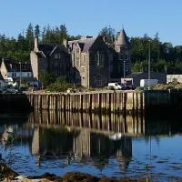 6 Wheelhouse Apartments, hótel í Lairg