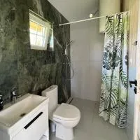 Žalčio guolis, Hotel in Lekėčiai