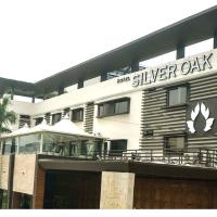 Hotel Silver Oak, Bilaspur, hotel dicht bij: Luchthaven Bilaspur - PAB, Bilāspur