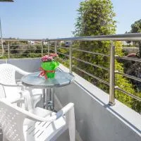 Economisa Apartments, готель у місті Іялісос