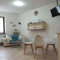 Le Betulle - parte di casa - mono attrezzato, hotel v destinaci Borgo Ticino