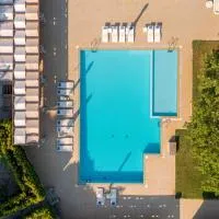 Kaminos Wellness Resort & Spa，Limni的飯店
