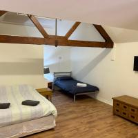 The Diary, hotel near London Stansted Airport - STN, Takeley