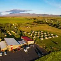 Godaland Glamping، فندق في هفولسفولر