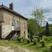 Maison de la Ferme، فندق في Étang-sur-Arroux