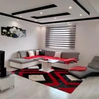 Apartman Kumalic, מלון בSanski most
