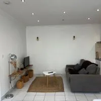 Appartement cosy Guidel centre, hotel Guidelben