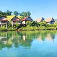 Loca Lobo Lodges Riung, Flores، فندق في Ria