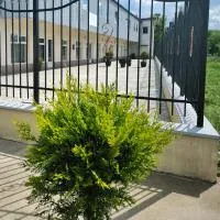 Arad में, होटल Adriana Touristik Hostel 3 Stele Arad