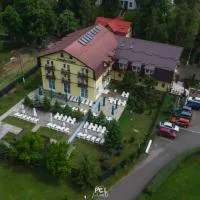 Hotel Dobsi, khách sạn ở Bazna