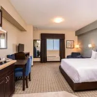 Chateau All Suites Hotel، فندق في Kindersley
