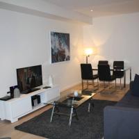 Perfect large one bedroom plus study - ALB09518, hotel en St Leonards, Sídney