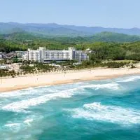 Ocean2YouResort SokchoSeorakBeach Hotel&Condo, hotelli kohteessa Sokcho
