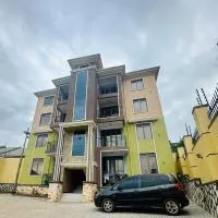 Peacefull home Too, hotelli kohteessa Kampala