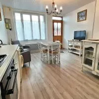 L'Oustalou - Gîte entre Lot et Truyère, Hotel in Entraygues-sur-Truyère